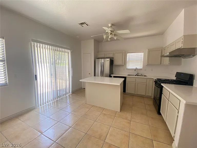 9880 Risto Ct — Photo 10