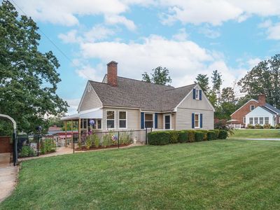 500 Leftwich St, Gretna, VA, 24557