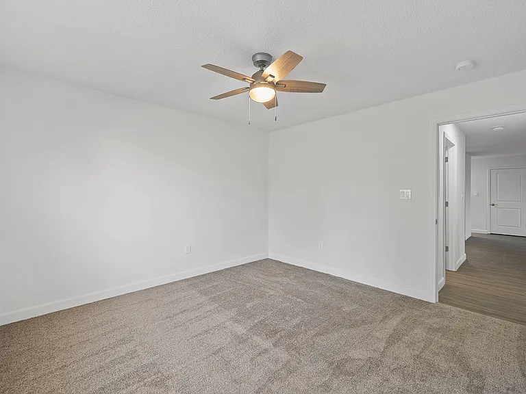 Apartments at Urbana — Photo 22