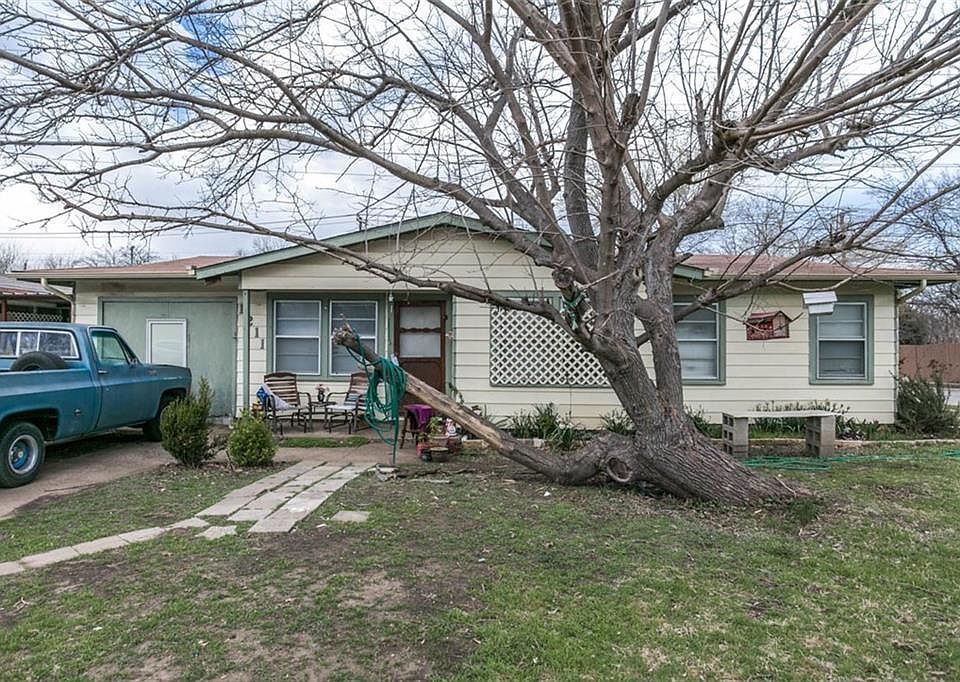 1st image of 1211 E Inwood Dr