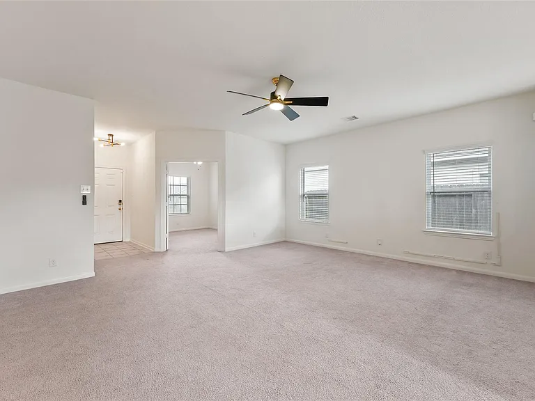 5006 Fairwater Ct — Photo 6