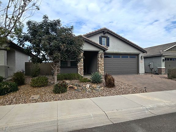 2nd image of 2822 W Blue River Dr