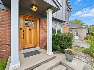 1348 Augustine Dr, Burlington, ON L7P 2M8