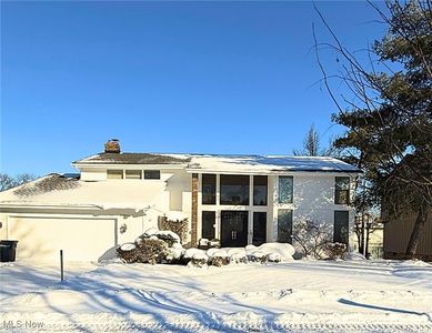 23891 Wendover Dr, Beachwood, OH, 44122