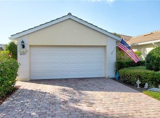 8695 Genova Ct, Naples, FL 34114