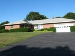 30 Allendale Rd, Shoemakersville, PA 19555