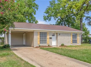 1629 Holiday Cir, Bossier City, LA 71112