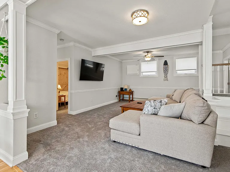 91 Union Ave #1B — Photo 1