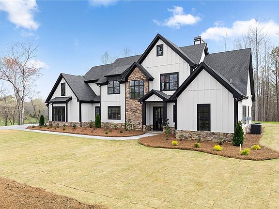 3rd image of 5697 Ball Ground Rd