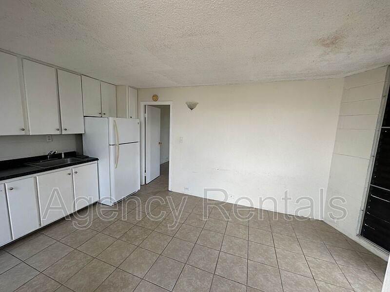 1st image of 510 Captain Cook Ave APT 205
