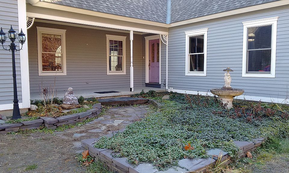 Front Porch & Gardens