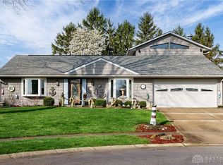 510 Rohr Ln, Englewood, OH 45322