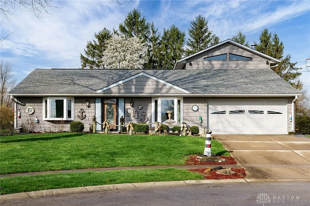 510 Rohr Ln photo 1