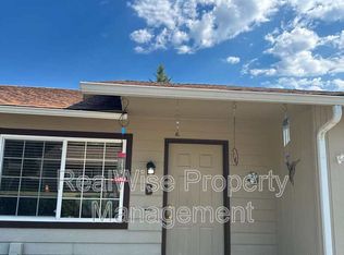 1312 Dowell Rd UNIT B, Grants Pass, OR 97527