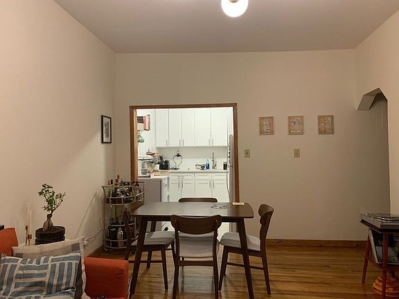 5th image of 1059 1st Ave #B2