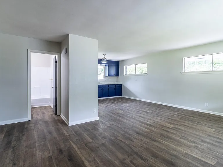 4616 Biltmore Ave #A — Photo 12