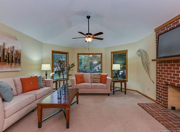 5th image of 4856 Bristol Cir