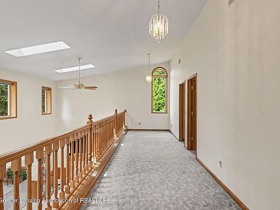 5th image of 1011 Sheldon Row