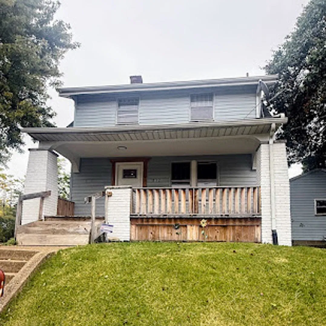 2 Bedroom, 1 Bathroom Home for Rent. — Photo 1