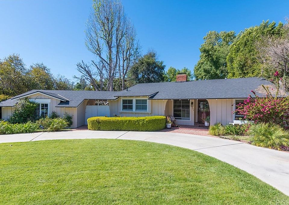 1st image of 23249 Gonzales Dr