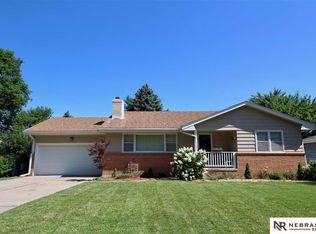 8250 Ruggles St, Omaha, NE 68134