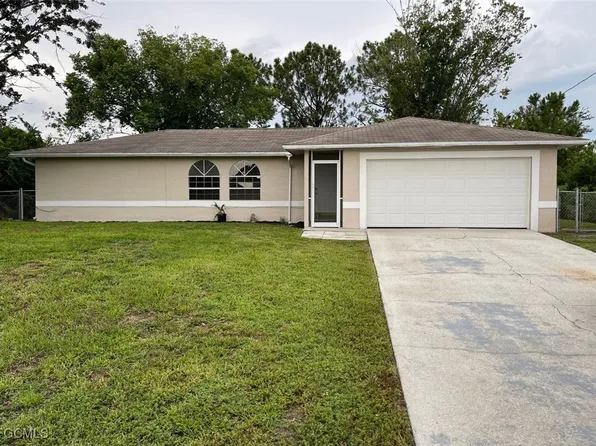 2609 13th St SW, Lehigh Acres, FL 33976
