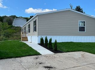 1815 Veronica St SE #196, Lowell, MI 49331