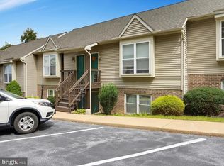 29 Westpointe Dr, Ephrata, PA 17522