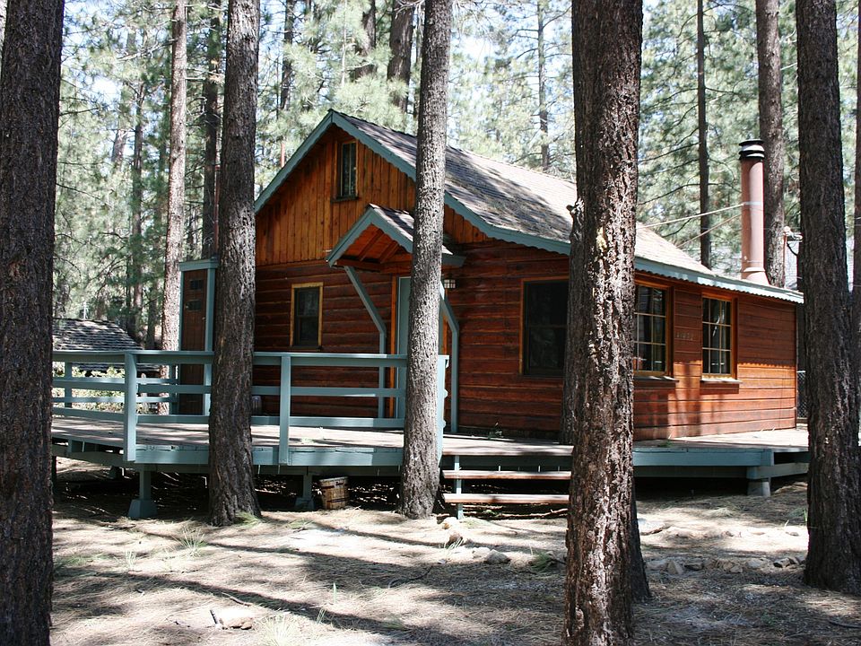 2nd image of 41472 Comstock Ln