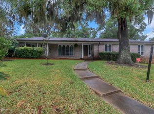 6520 Waltho Dr, Jacksonville, FL 32277