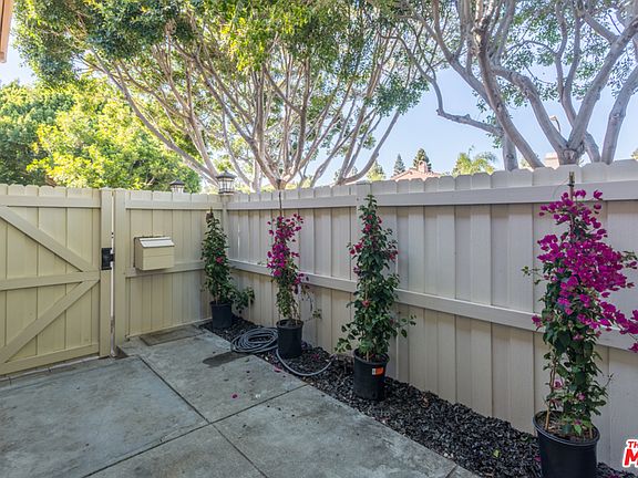 3rd image of 5215 Sepulveda Blvd Unit 27B