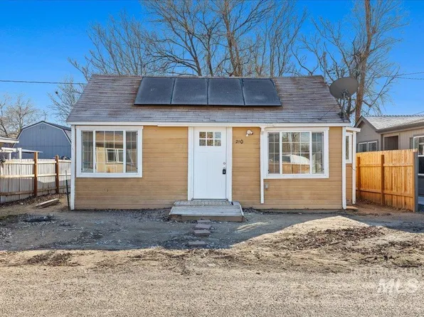 210 N Fouch St, Parma, ID 83660