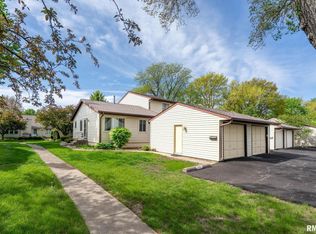 3419 Johnathan Ave, Bettendorf, IA