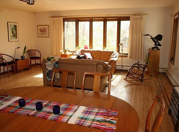 Wood floors with inlayed walnut detail 