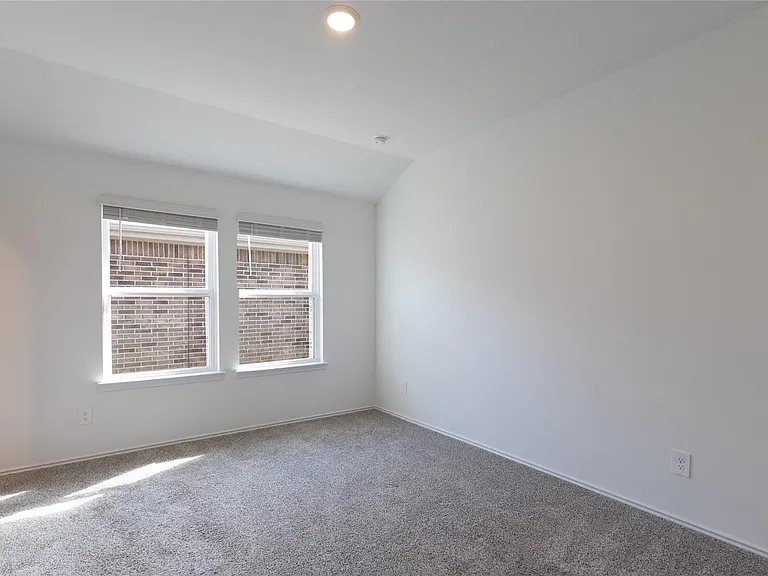 24330 Saddlestone Green Dr — Photo 13