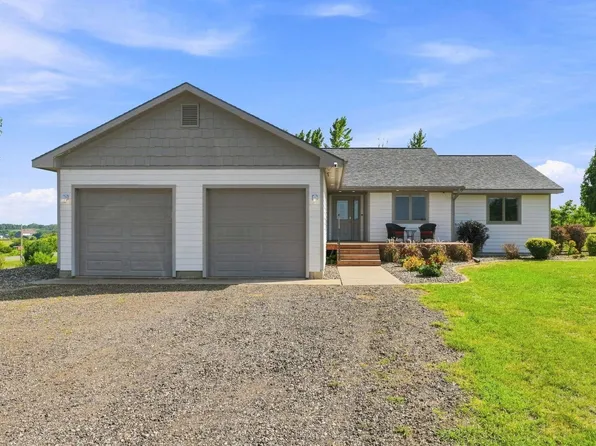 836 County Road D, Woodville, WI 54028