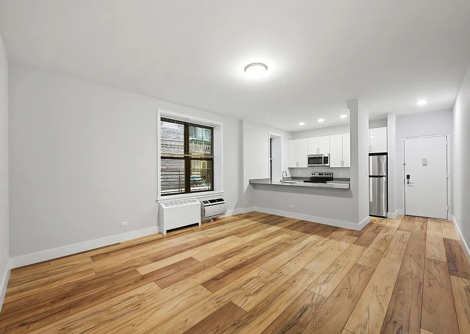 628 W 151st St #1H