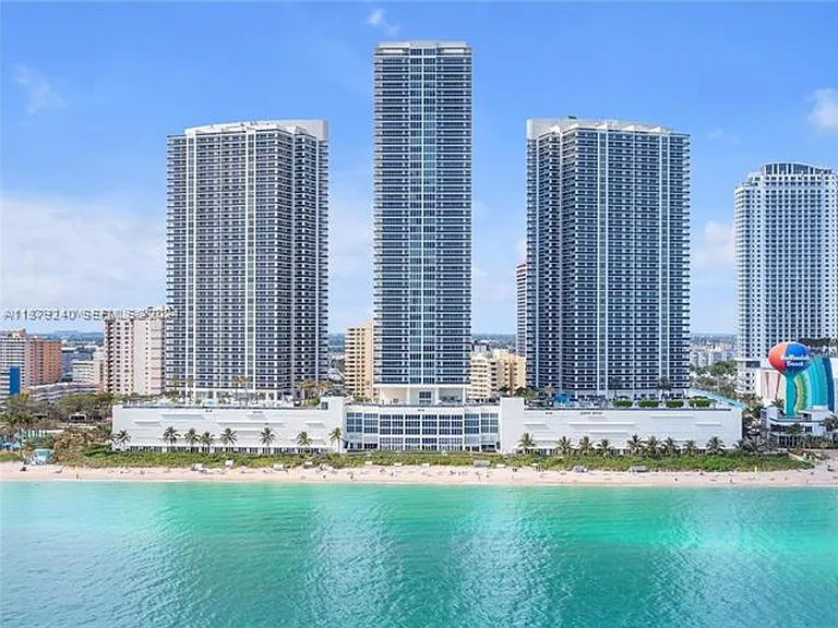 1830 Ocean Dr #CU-2010 — Photo 4