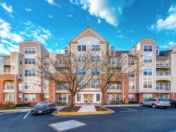 8181 Carnegie Hall Ct APT 302