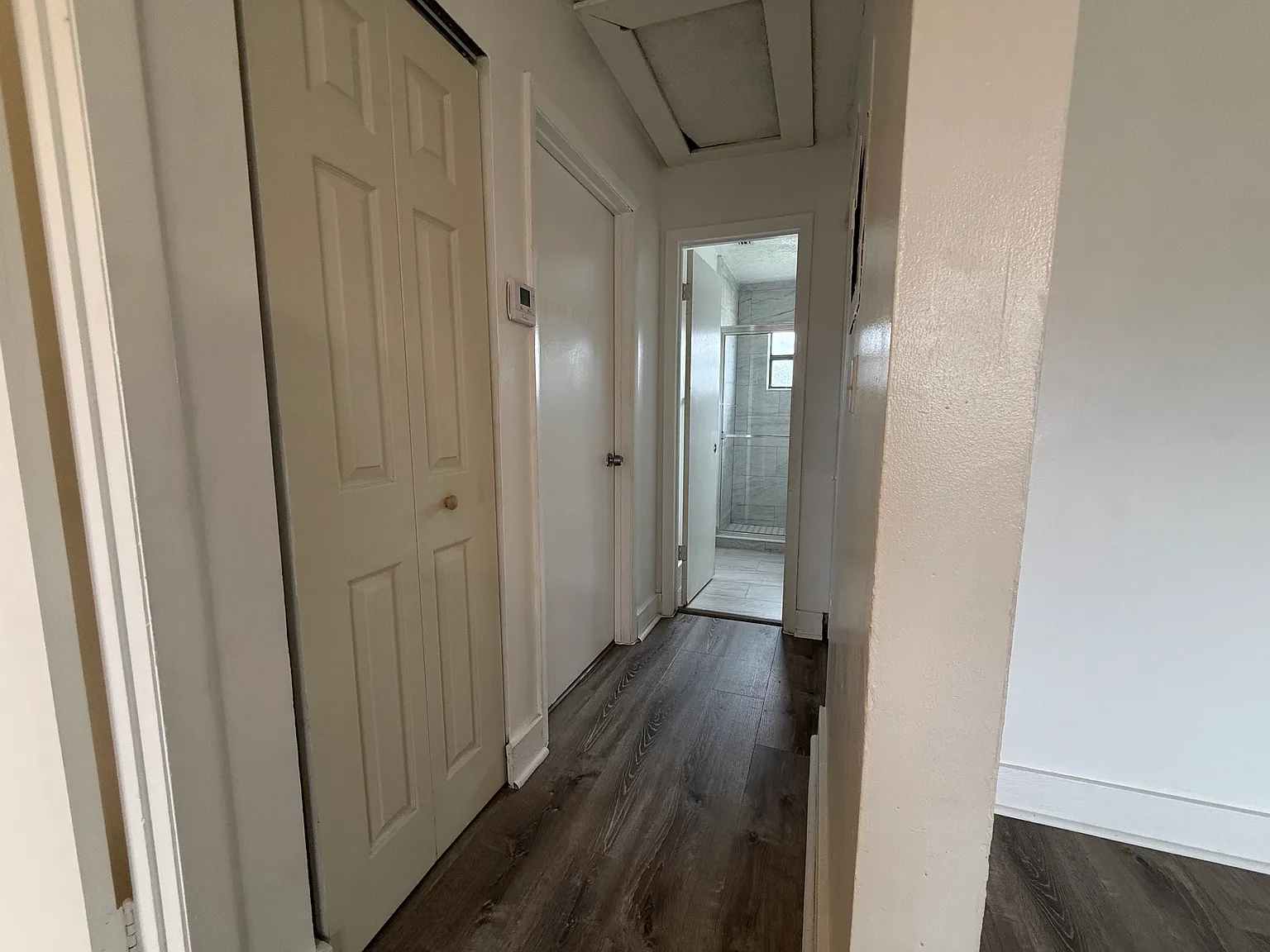 2 bed, 900 sqft, $2,000 — Photo 4