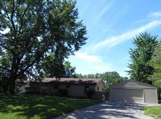 1136 Nokomis Way, Waterford, MI 48328
