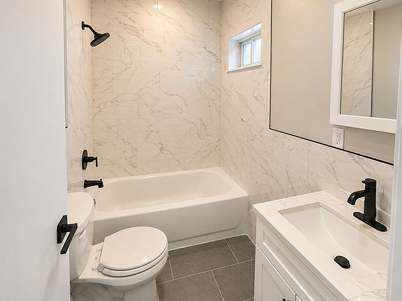 2nd image of 153 Pierson St APT 9