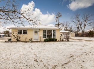 2604 George St, Rolling Meadows, IL 60008