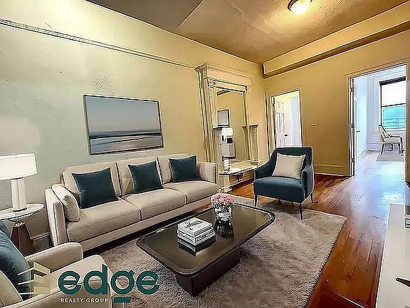 3rd image of 1055 Dean St #4A