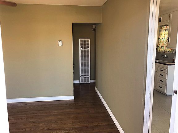 3rd image of 4446 52nd St