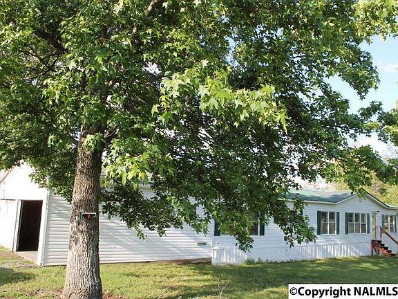 2nd image of 1142 State Highway 68
