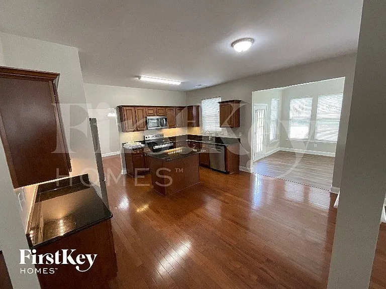 3741 Georgia Pond Ln — Photo 4