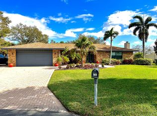 7703 19th Avenue Dr W, Bradenton, FL 34209