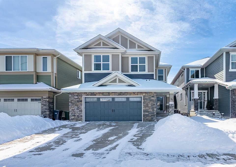 1st image of 11 N Mount Rae Hts