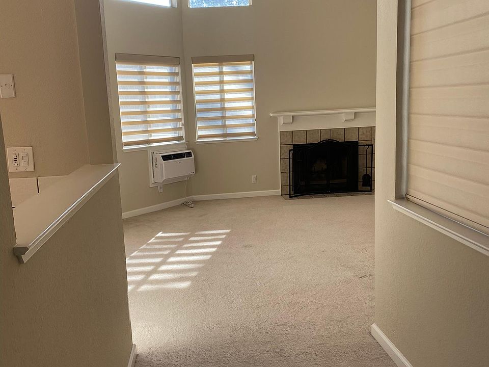 1st image of 4862 Lakebird Pl